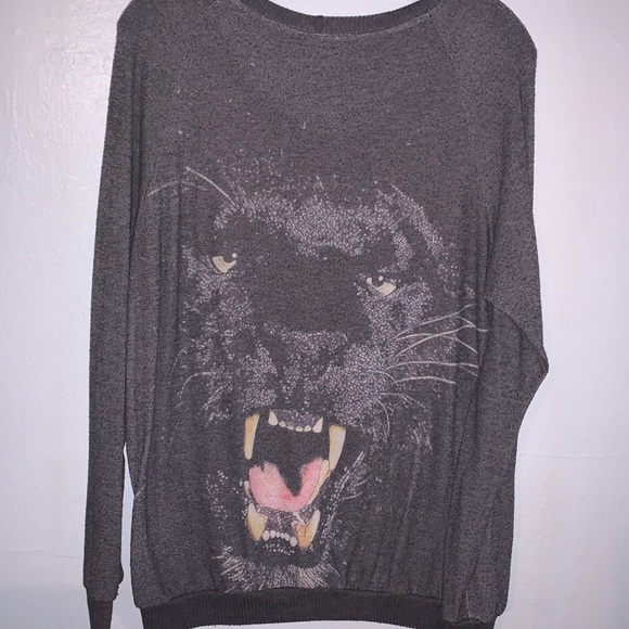 Local Celebrity sweater - Picture 2 of 3